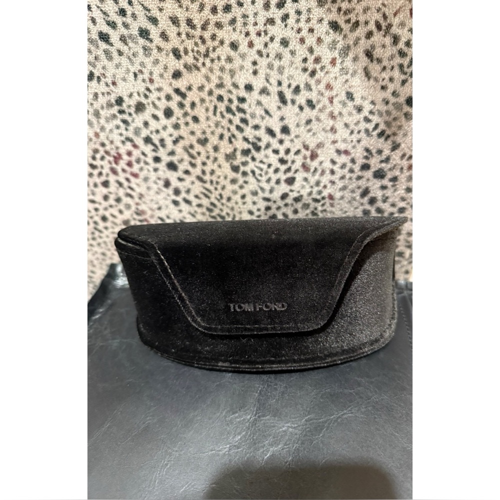 Tom Ford | velvet sunglasses case